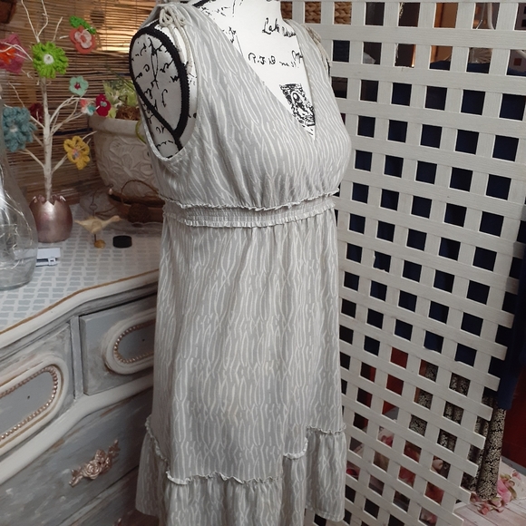 🌟5for25🌟LOFT Cotton Midi - Picture 2 of 3